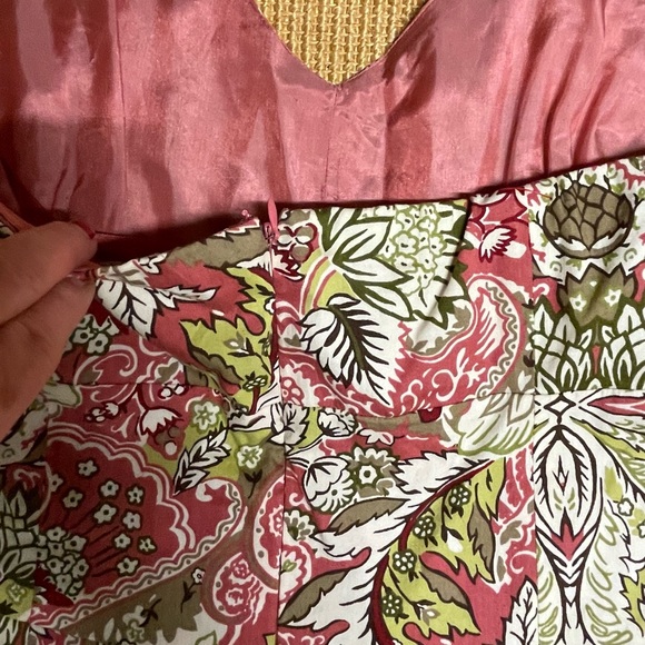 Ann Taylor Halter Dress Size 14 / 18” pit to pit and length 33” cotton, lined - Picture 6 of 13